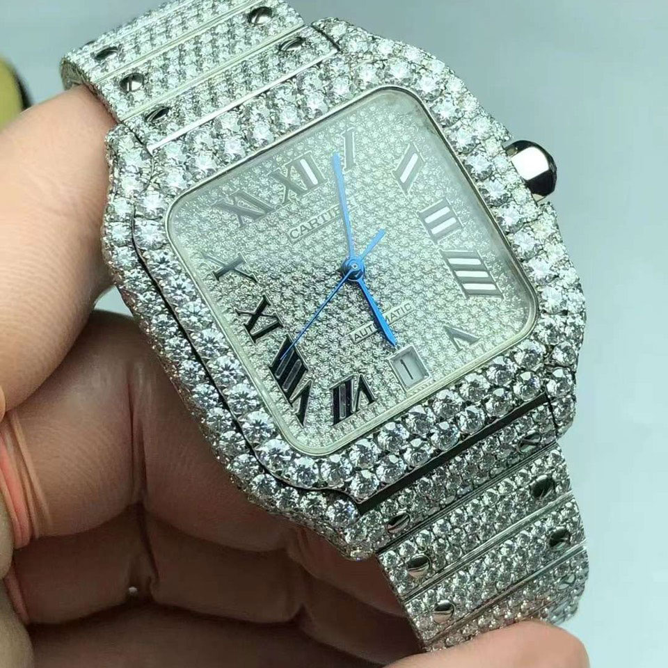 Đồng hồ hiệu Cartier mặt đính đá