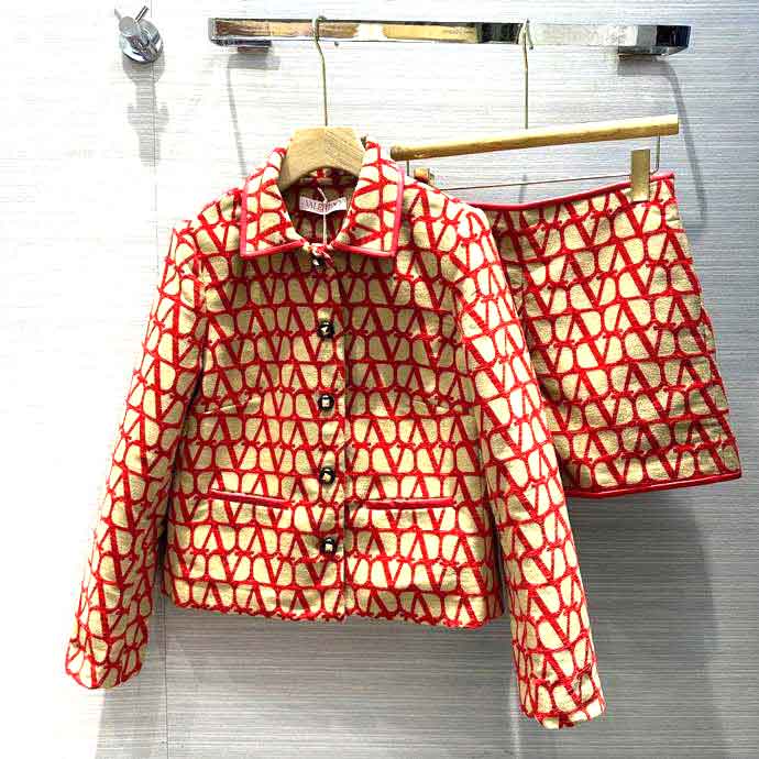 Set bộ váy nữ hiệu Valentino họa tiết cổ bẻ cao cấp