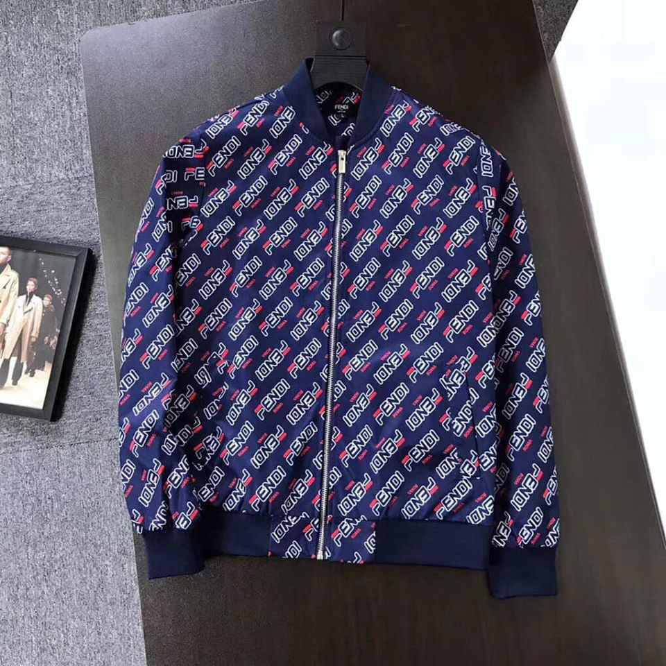 Áo khoác nam hiệu Fendi họa tiết logo chữ cao cấp