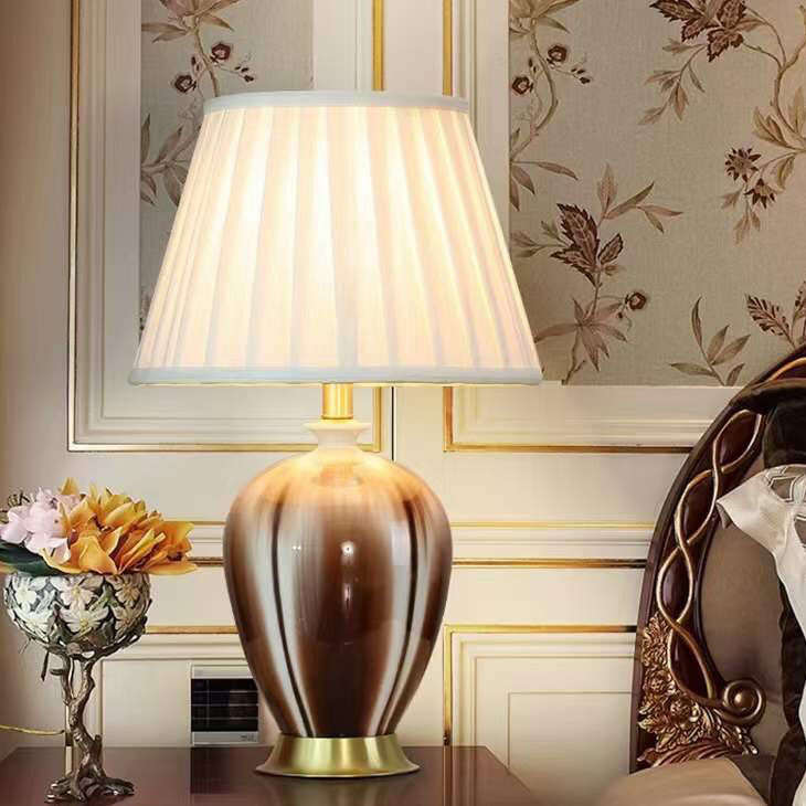Đèn ngủ bình gốm kèm chao cao cấp