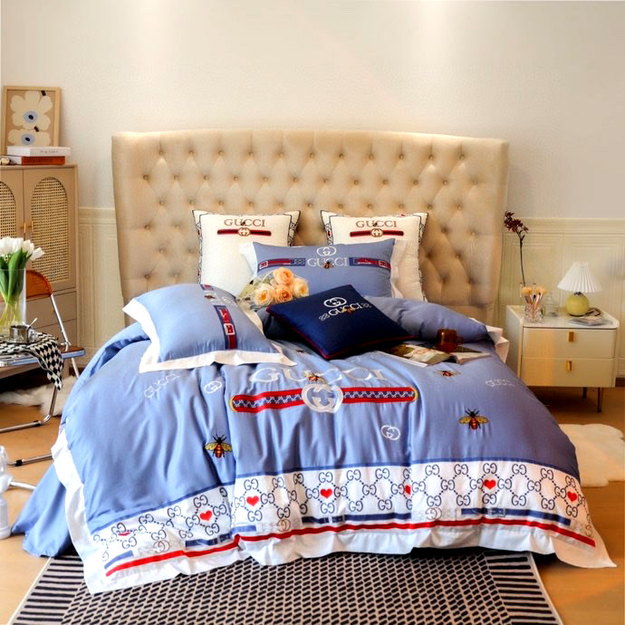 Bộ ga gối họa tiết chất Cotton Gucci cao cấp