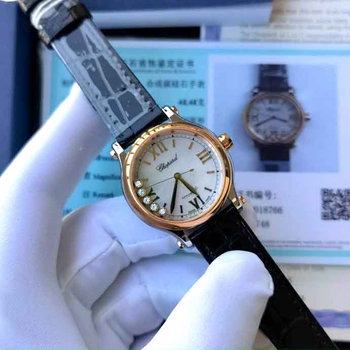 Đồng hồ nữ mặt tròn quai da hiệu Chopard siêu cấp