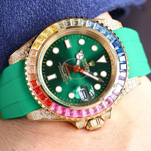 Đồng hồ Rolex mặt tròn viền đá Siêu cấp