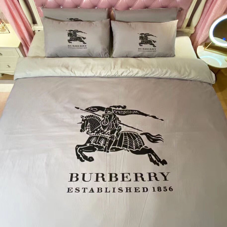 Ga gối hiệu Burberry chất cotton cao cấp