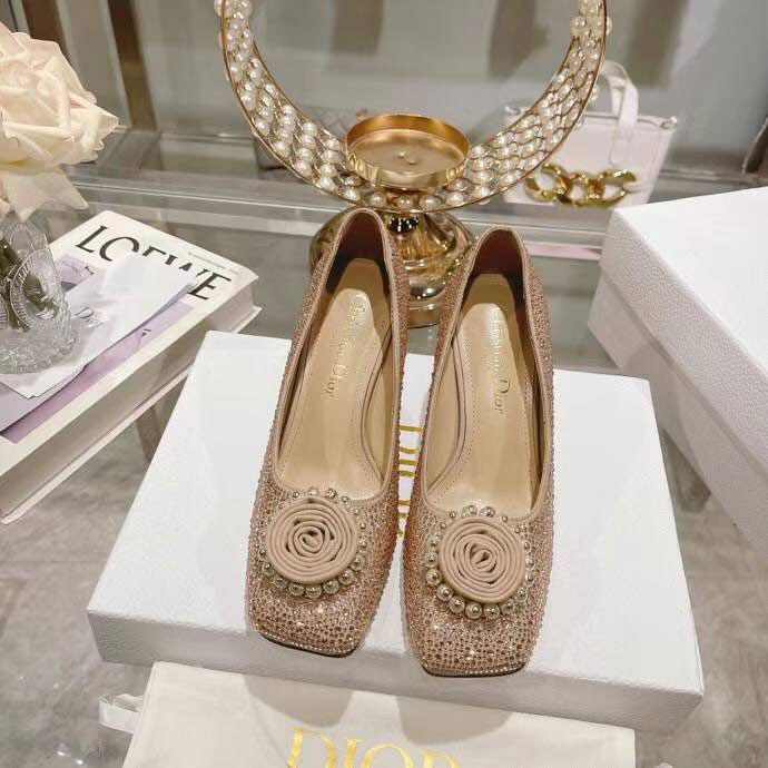 Giầy nữ gót trụ mõm vuông hiệu Loewe đính cườm cao cấp