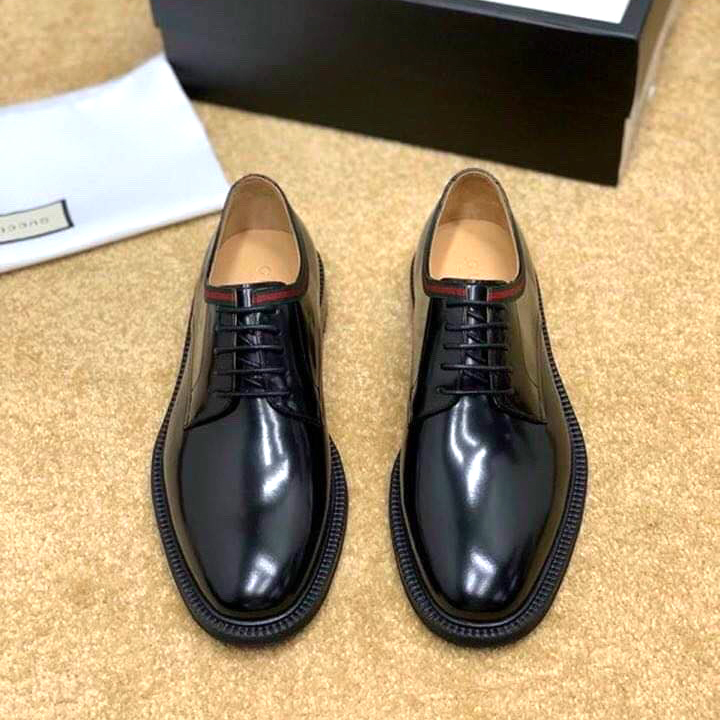 Giầy nam da bóng viền đỏ Gucci siêu cấp