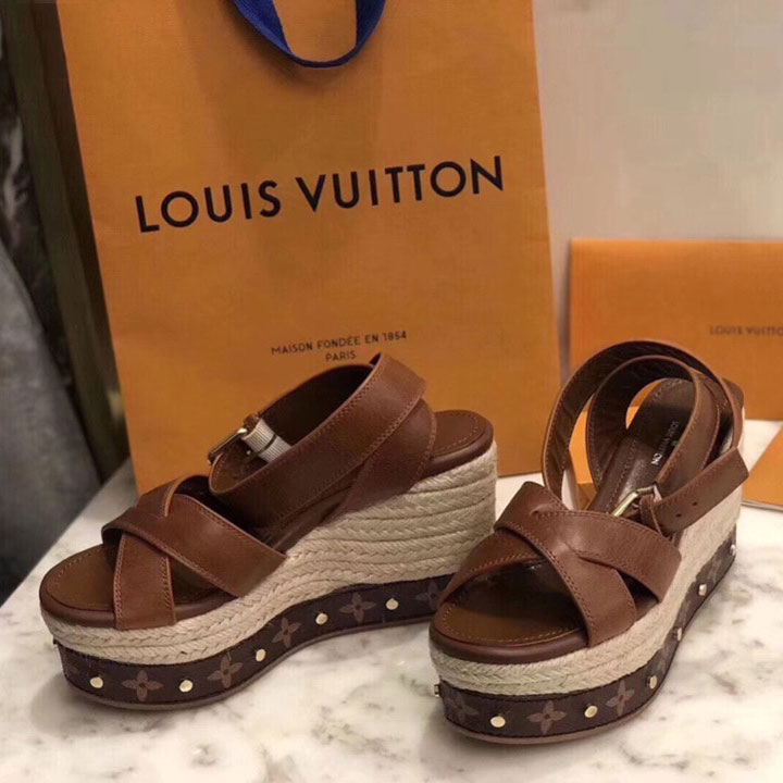 Sandal đế xuồng LV da mềm siêu cấp