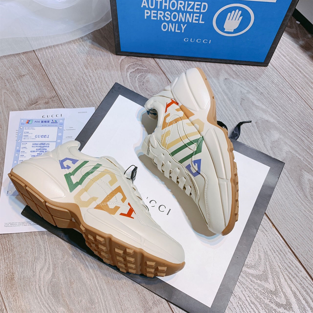 Giầy hiệu Gucci thể thao cao cấp