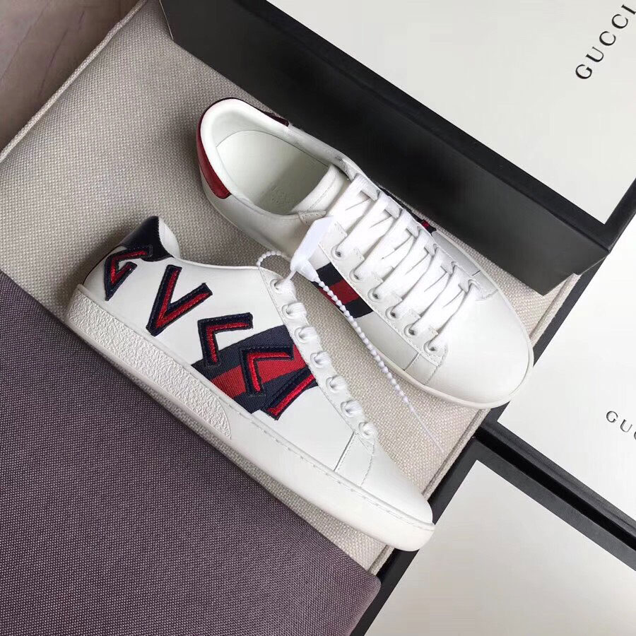 Giầy thể thao Gucci phối đỏ siêu cấp