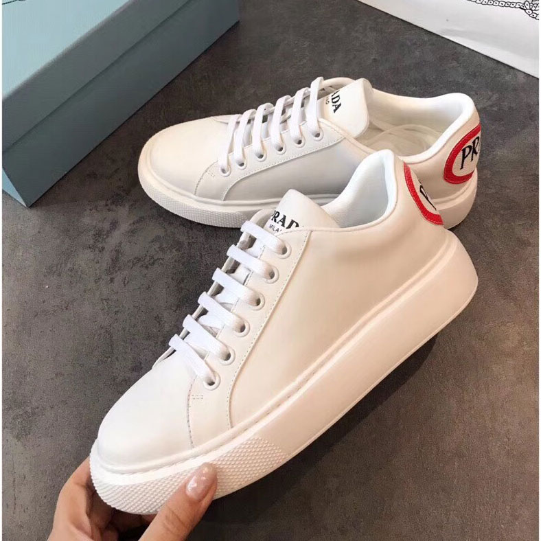 Giầy thể thao hiệu Prada slip cao cấp