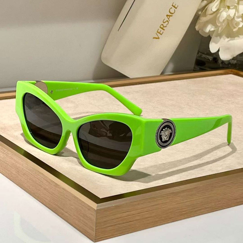 Kính hiệu Versace cao cấp