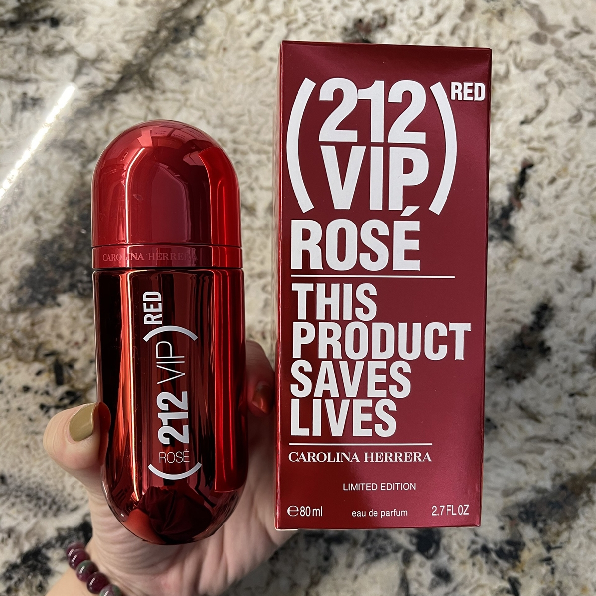 Nước hoa hiệu 212 VIP Rose super đỏ