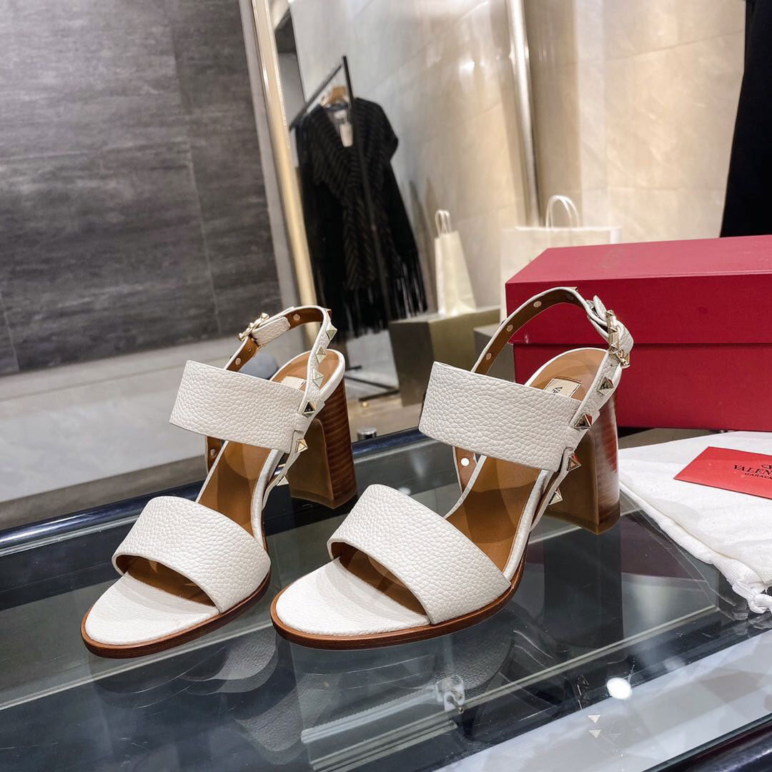 Sandal da sần hiệu LV gót gỗ siêu cấp