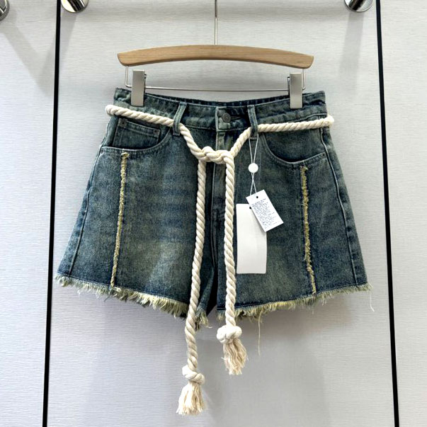 Quần sóc bò kèm belt dây dù Dior cao cấp