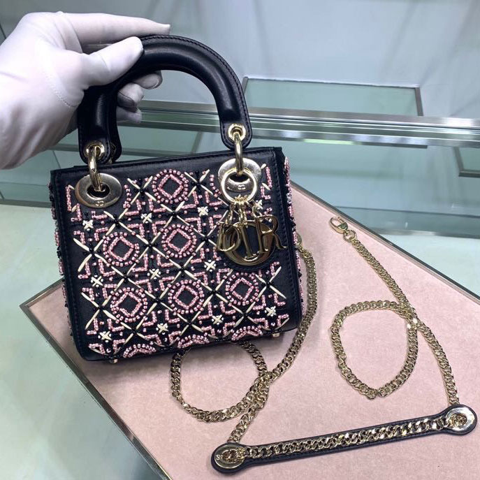 Túi xách đính cườm Dior siêu cấp