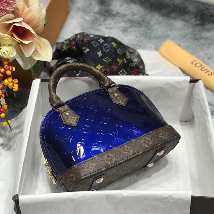 Túi xách Louis Vuitton hến da bóng super