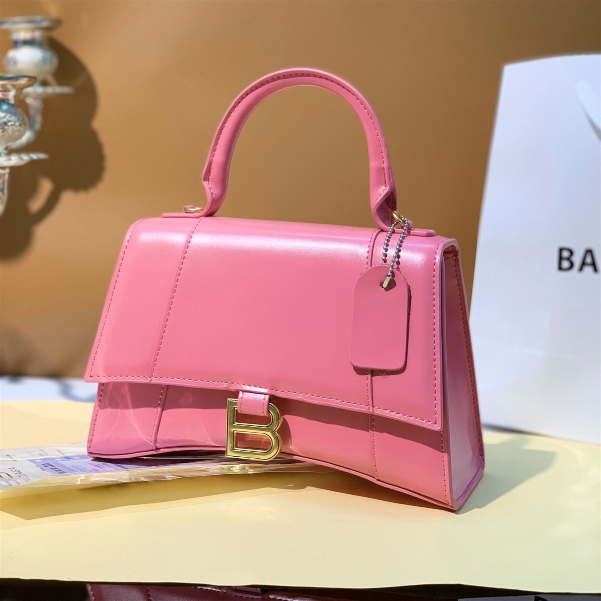 Túi xách hiệu Balenciaga super khóa vàng