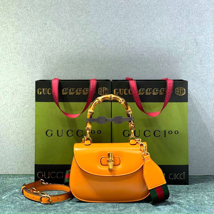 Túi xách Gucci bầu mini đủ màu quai gỗ likeauth