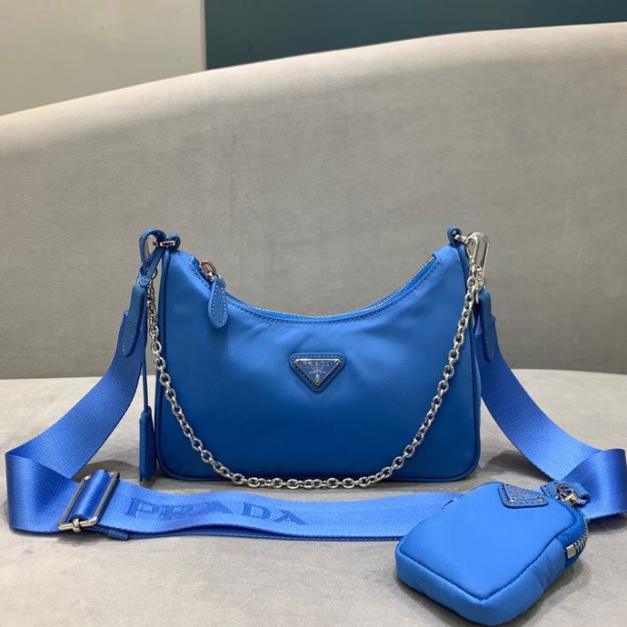 Túi xách vài dù pha da Prada xích bạc cao cấp