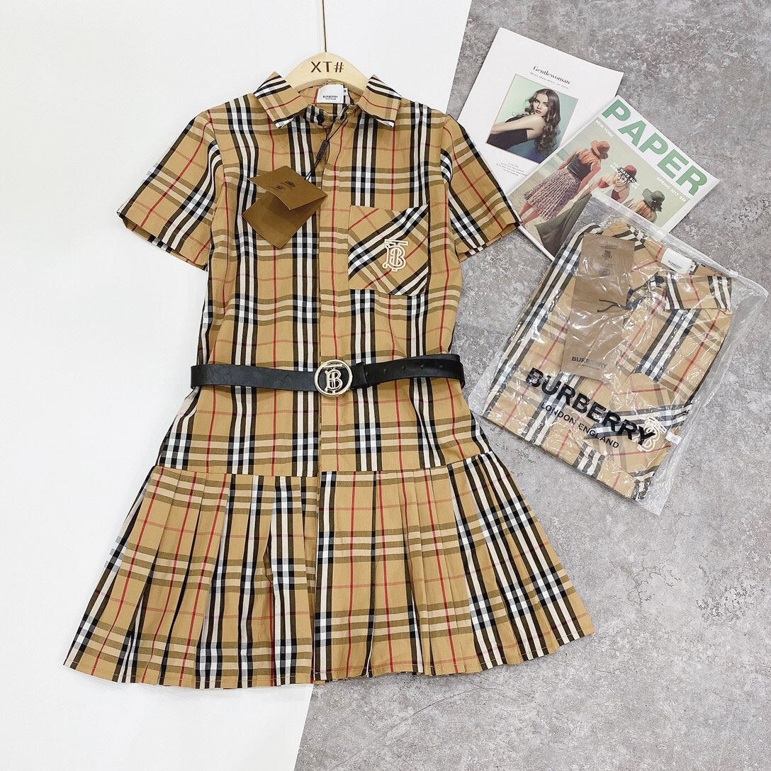 Váy Burberry kẻ caro sếp ly nữ super