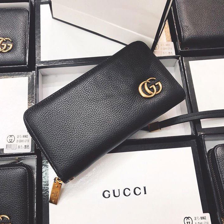 Ví Gucci kéo khóa da sần 