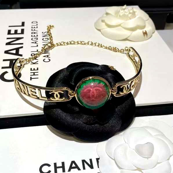 Set vòng cổ bông tai mặt đá 2 màu Chanel cao cấp