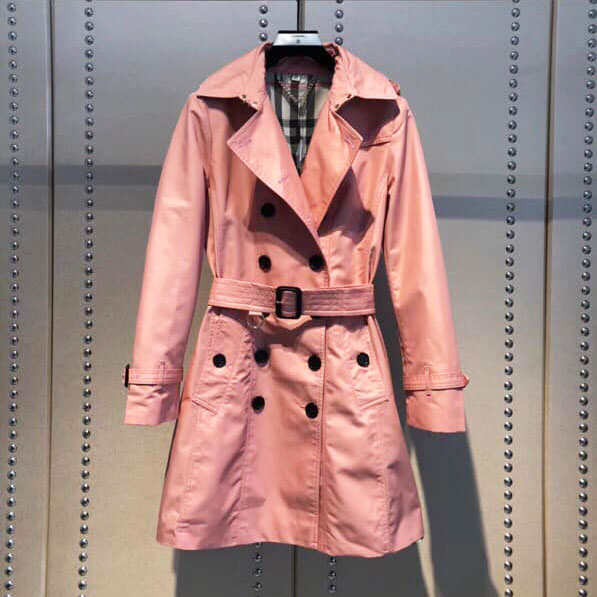 Áo khoác hiệu Burberry hồng siêu cấp