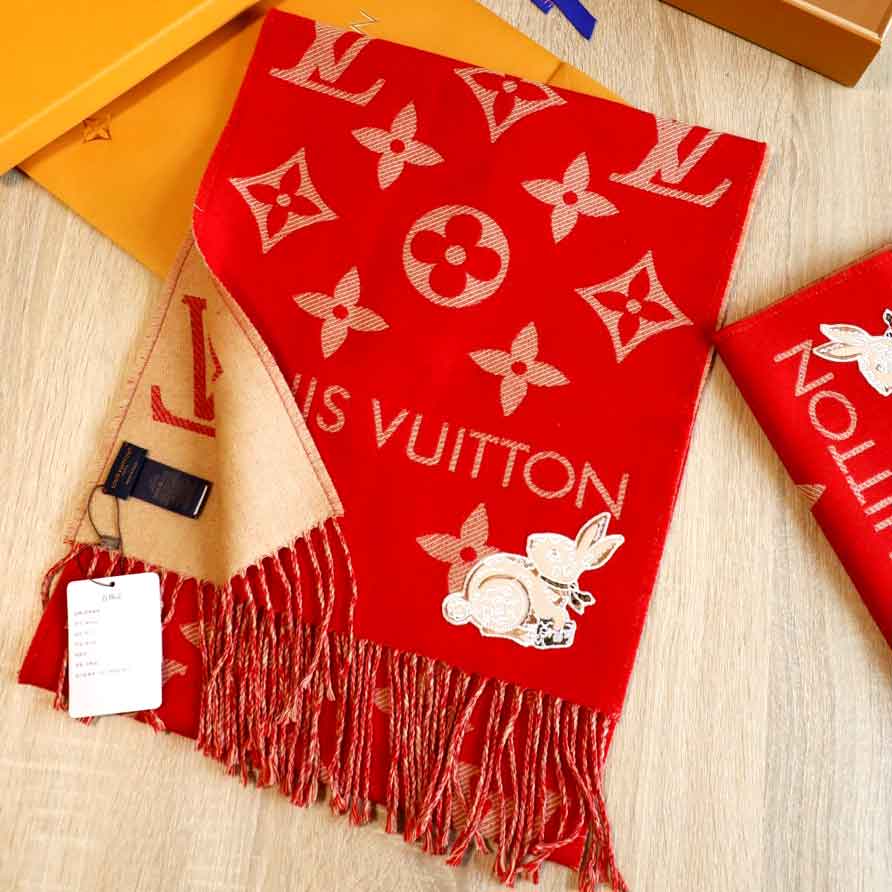 Khăn dạ thỏ Louis Vuitton cao cấp