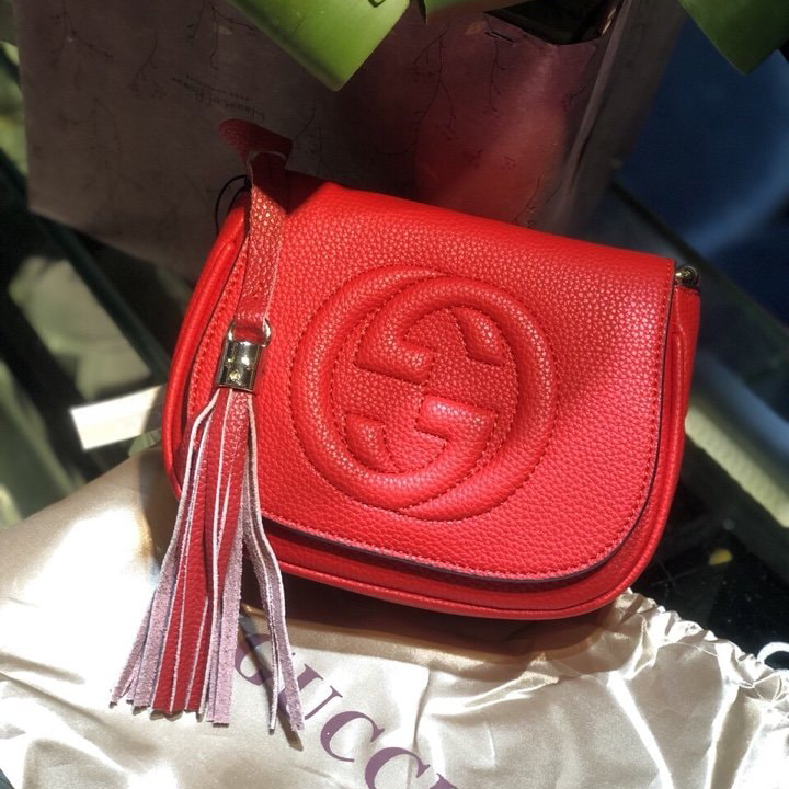 Túi xách Gucci size 18cm