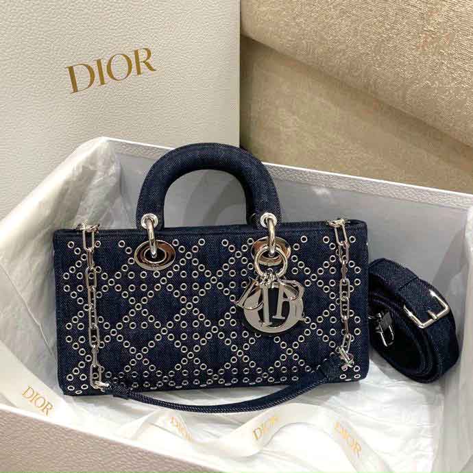 Túi xách Dior đính đinh siêu cấp